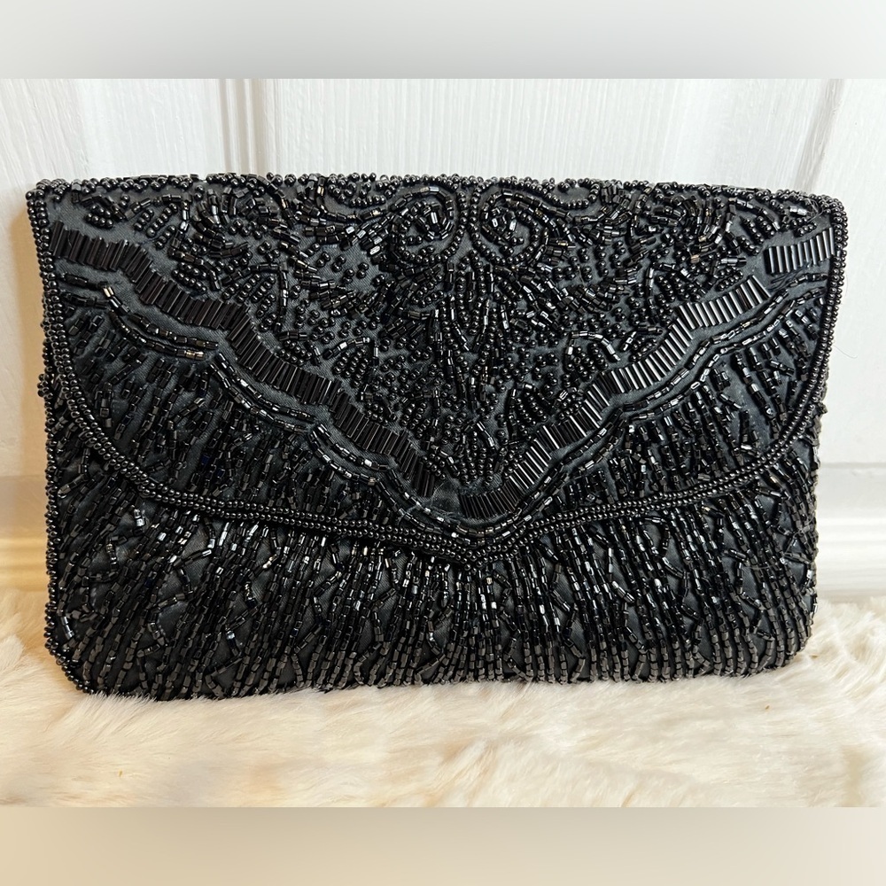 La Regale Beaded Intricate Pattern Envelope Clutc… - image 1